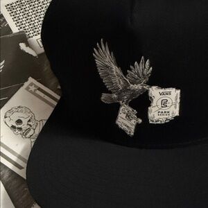 🦅 👅 🦅 • ☠️ VANS x Park Series x Eagle Vibes ☠️ • 👅 🦅 👅